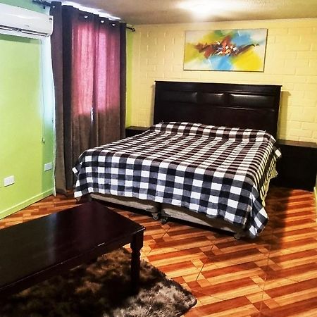 サンティアゴ Casa Enea Pudahuelヴィラ エクステリア 写真